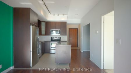 500 Condos and Lofts , #1305 - Photo 3