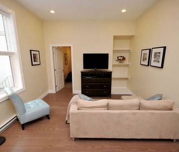 2-Bedroom on Rockland Border – Pet Friendly - Photo 2