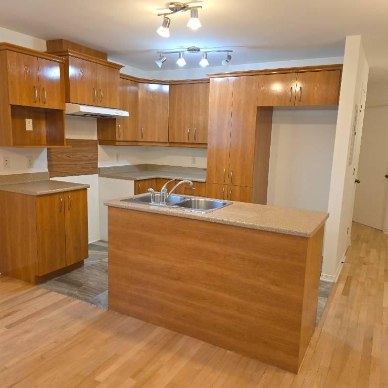 Condo 4 1/2 à louer - Brossard - Dix30 - Photo 1
