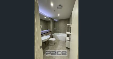 Top Floor Furnished Three Bedroom Luxury Apartment For Lease!! - Photo 5