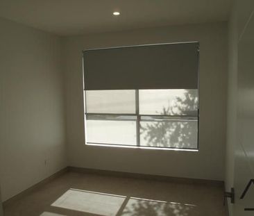 Brand-New Modern Granny Flat with Private Off-Street Parking - Photo 5