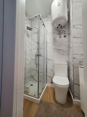 Glorieta de Cuatro Caminos, Madrid, Community of Madrid 28020 - Photo 4