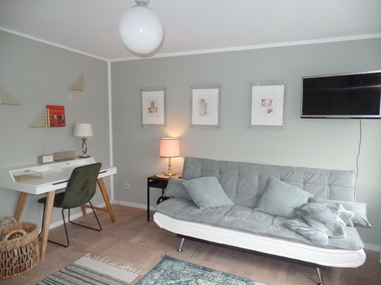 Schicke vollmöblierte Wohnung in Top-Lage - Photo 1