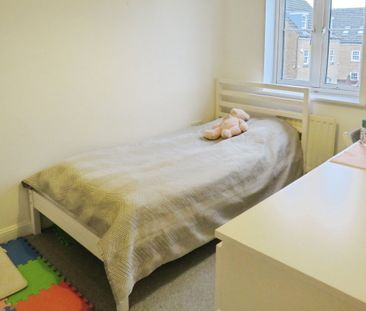 The Medway - Photo 6