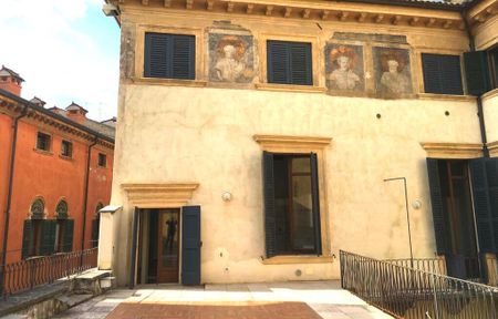 Four-rooms Apartment frescoed, with large terrace for rent PIAZZA BRA Verona (Centro Storico) - Photo 5