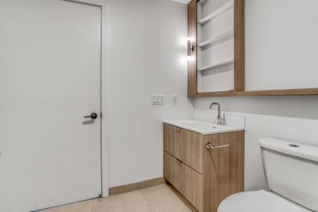 For Lease - 6 Greenbriar Road Unit# 523, Toronto, Ontario - Photo 3