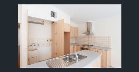 38 Dunks St, Parkside, SA 5063 - Photo 2