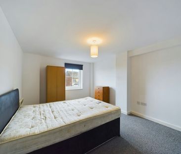 Flat to rent on - Photo 4