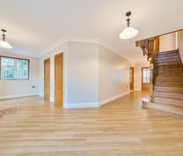 6 bedroom detached house to rent - Photo 5