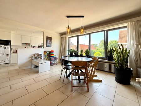 Ruim appartement in het hartje van Herent - Photo 2