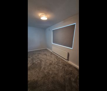 2 Bed Flat, St. Michael's Close, N3 - Photo 4