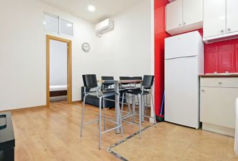 Carrer de Ferlandina, Barcelona, Catalonia 08001