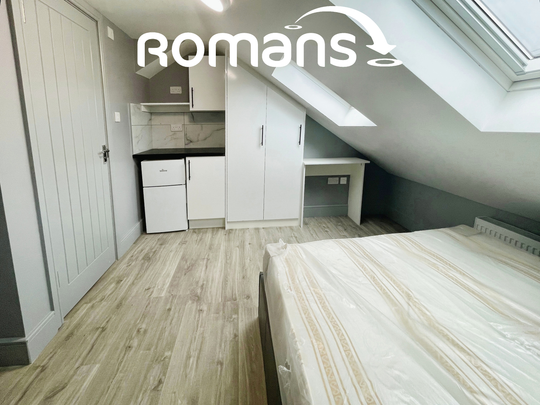 1 bedroom property to rent - Photo 1