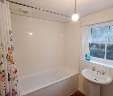 1 bedroom detached bungalow to rent - Photo 4