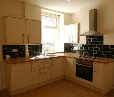 2 bedroom terraced house to rent - Photo 3