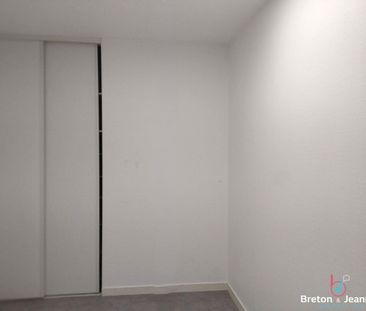 Location Appartement 4 pièces 60m² - Photo 4