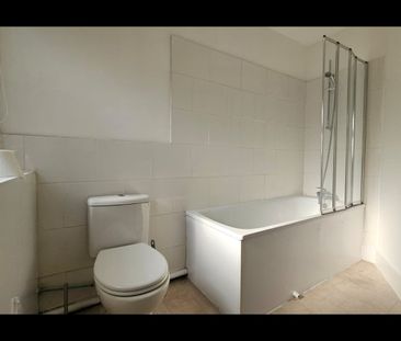 1 Bed Flat, Long Lane, N3 - Photo 6