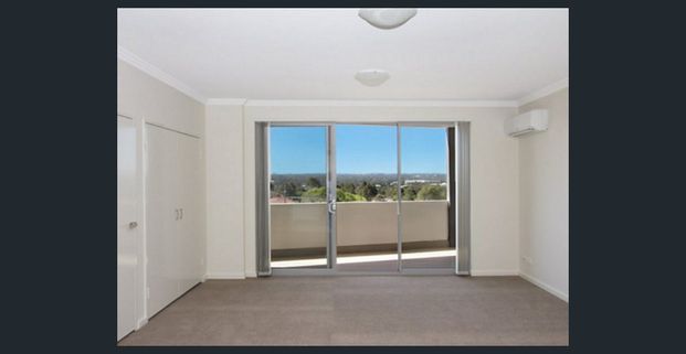 Brand New 2 Bedroom Apartment Level 5 - Photo 1