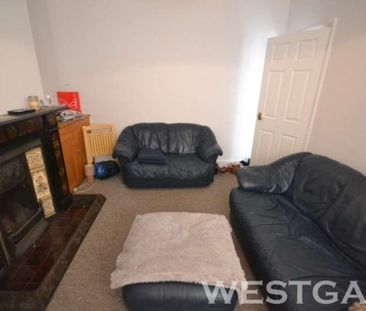 4 Bed - Donnington Road, Reading - Photo 3