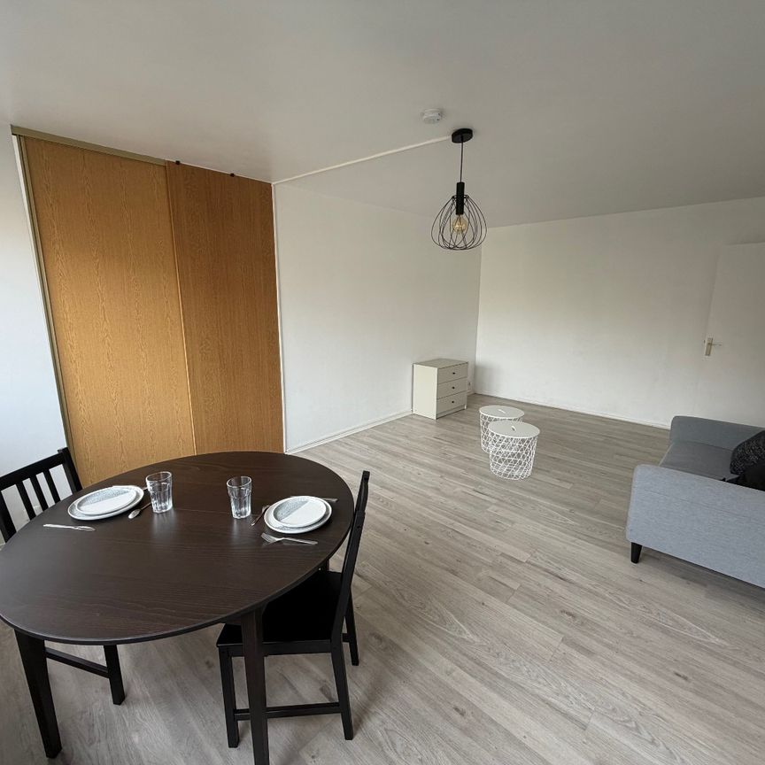 Location Appartement 2 pièces 43m² LENS 62300 - Photo 1