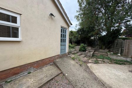 Orchard Close - Photo 4