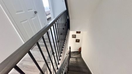 For Lease - 5921 BENTLEY Common, Niagara Falls, Ontario - Photo 4