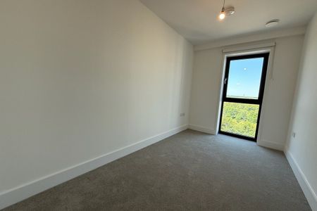 Burnt Mill, HARLOW - Photo 4