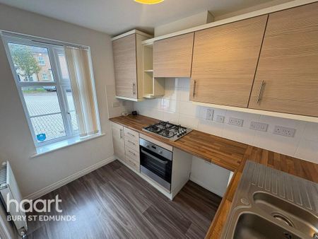 2 bedroom terraced house to rent - Photo 5