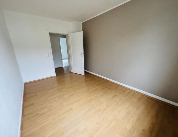 3-Zimmer-Wohnung in zentraler Lage! - Photo 1