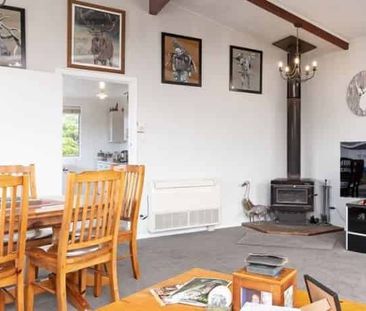 MASTERTON - 3 BEDROOMS - Photo 3