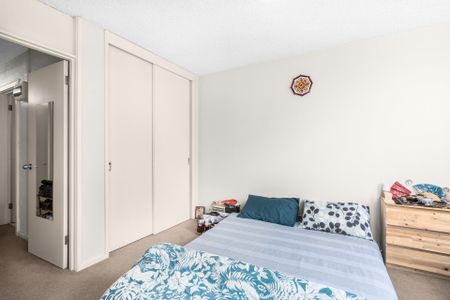 City Convenience, Suburban Charm: Explore Life in Brunswick West - Photo 3