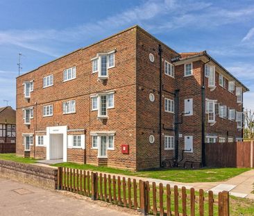 Kingsway, George V Avenue, Worthing - Photo 4