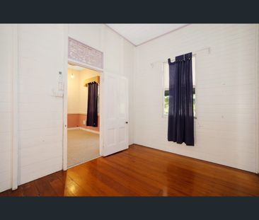 17 Bishop Street, Belgian Gardens, Qld 4810 - Photo 3