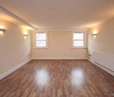 2 bedroom property to rent in London - Photo 5