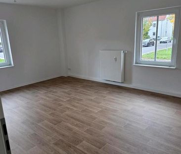 NEU✨️ Frisch sanierte 2-Zimmer-Wohnung in ruhiger Lage - Photo 2