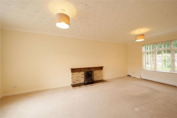 4 bedroom detached house to rent - Photo 1
