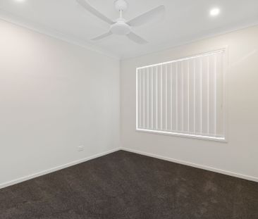 Modern Home with Air Con - Photo 5