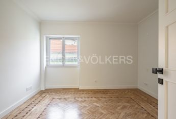 Apartamento T4 em Lisboa