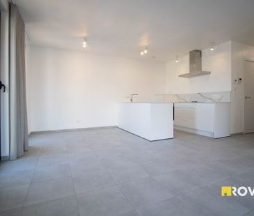 Prachtig lichtrijk nieuwbouwappartement met private ondergrondse au... - Photo 3