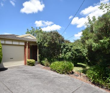 1/20 Parry Drive, Mooroolbark - Photo 2