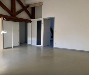 Location Appartement 3 pièces 69m² BESANCON 25000 - Photo 3