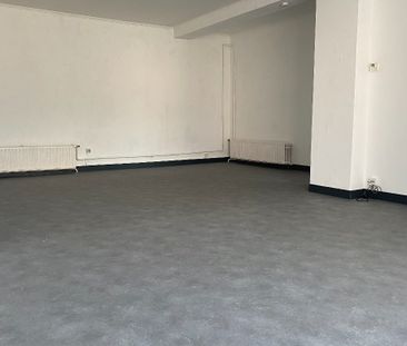 Gelijkvloers appartement met 1 slaapkamer, terras en garage - Foto 5