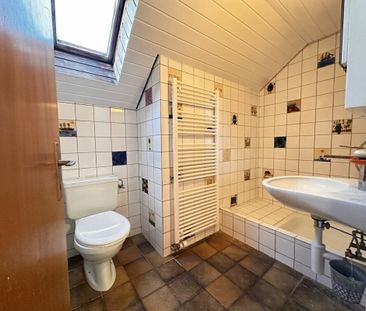 Detached house in a beautiful residential area with great views - Photo 5