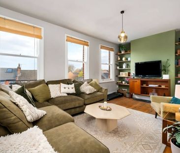 2 Bed Flat, Mount Pleasant Road, N17 - Photo 2