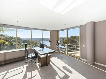 276 Edinburgh Road Castlecrag - Photo 3