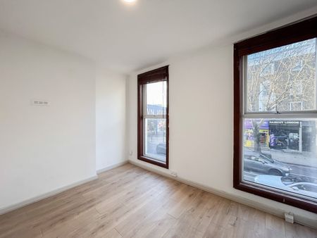 1 Bed Flat, Camden Road, NW1 - Photo 2
