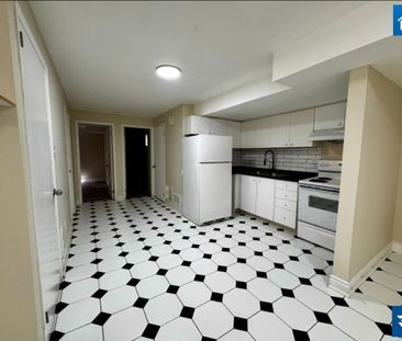 For Lease - 30 Tina Court, Brampton, Ontario - Photo 5