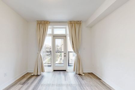 For Lease - 9 Phelps Lane Unit# TH7, Richmond Hill, Ontario - Photo 2
