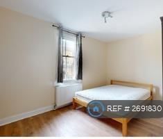 3 bedroom end of terrace house to rent - Photo 4