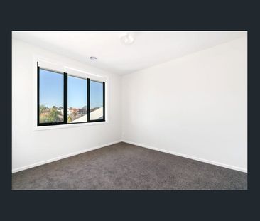 As-New 4-Bedroom Home – Low-Maintenance Living in Prime Beachside L... - Photo 4